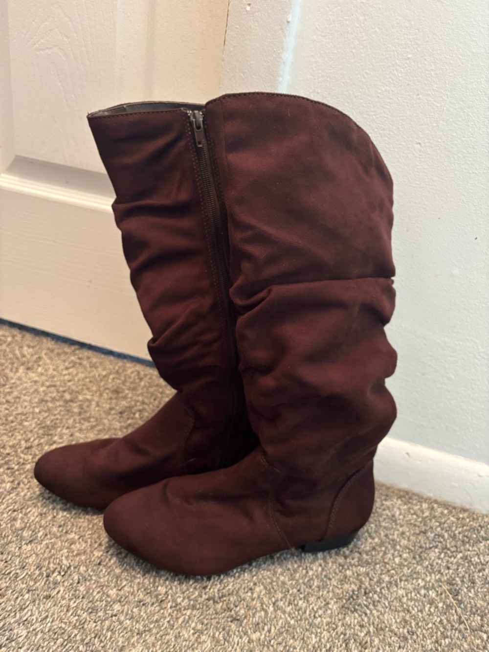 Lower East Side Women's Brown Slouch Knee-High Zip Up Boots